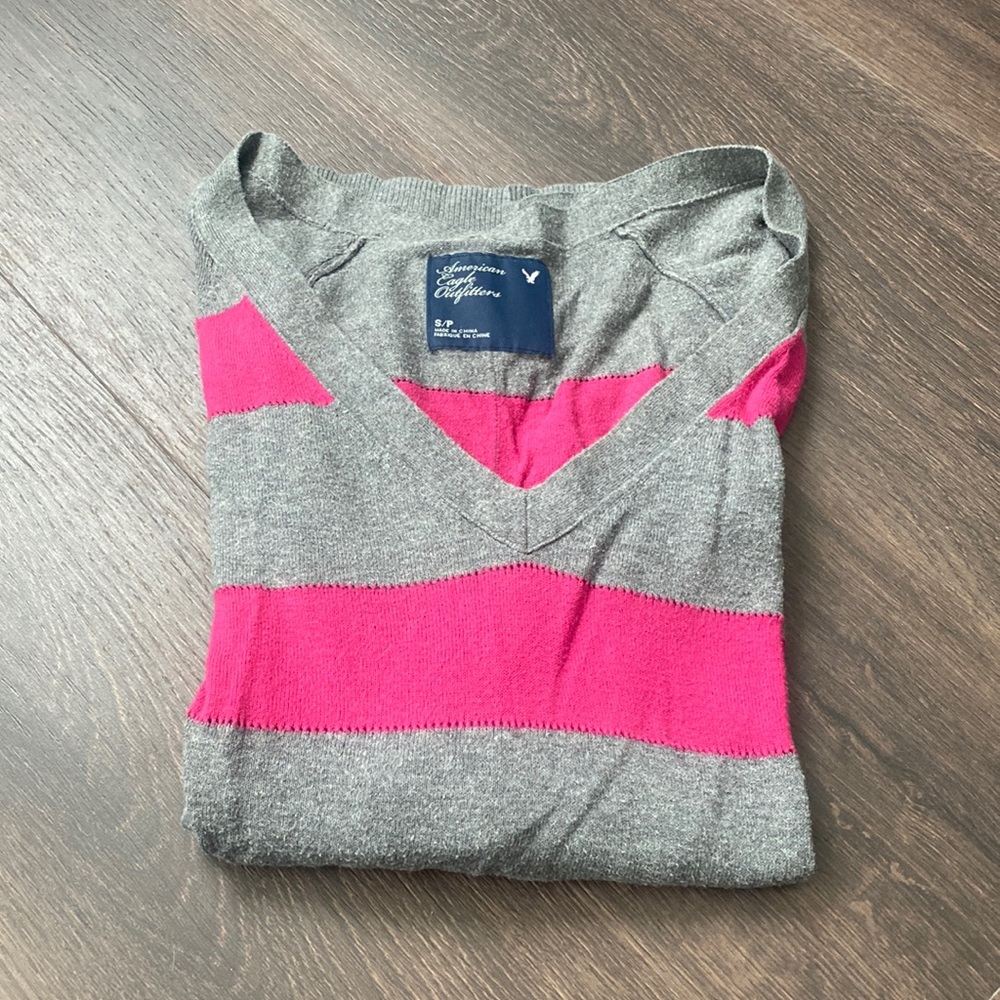 American eagle long sleeve sweater